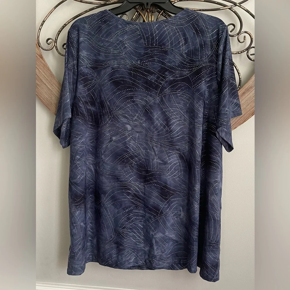 Alexa Rae Tunic Top - Picture 2 of 4